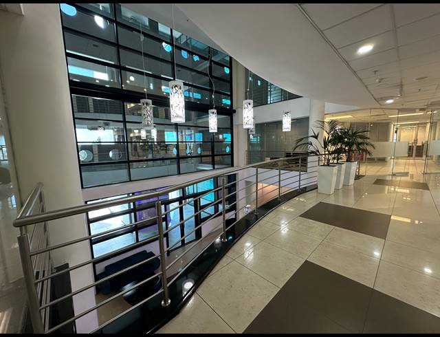 248M² OFFICE TO LET IN SANDTON CENTRAL
